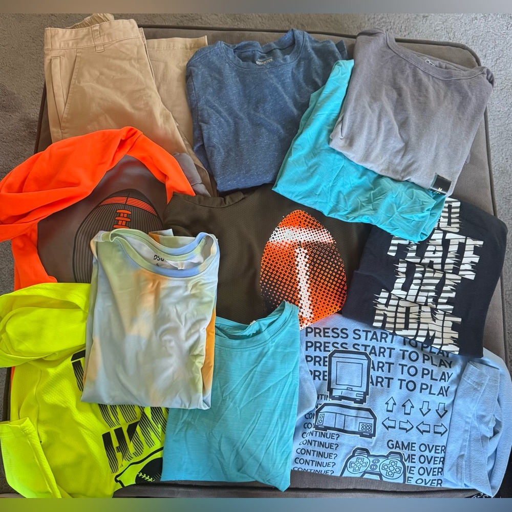 Boys 11 Piece Bundle - Size 7-8